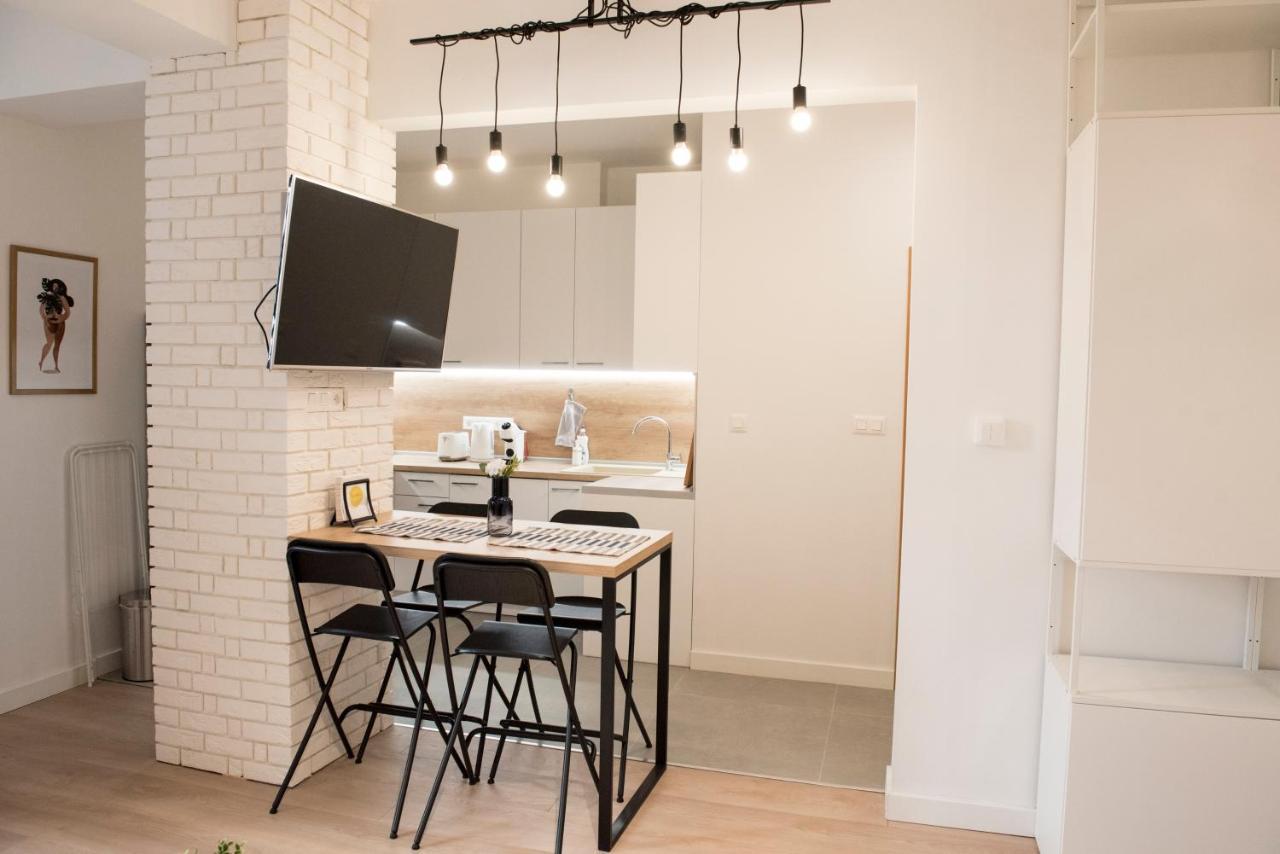 Top Center Designer Studio Apartment Sofia Luaran gambar